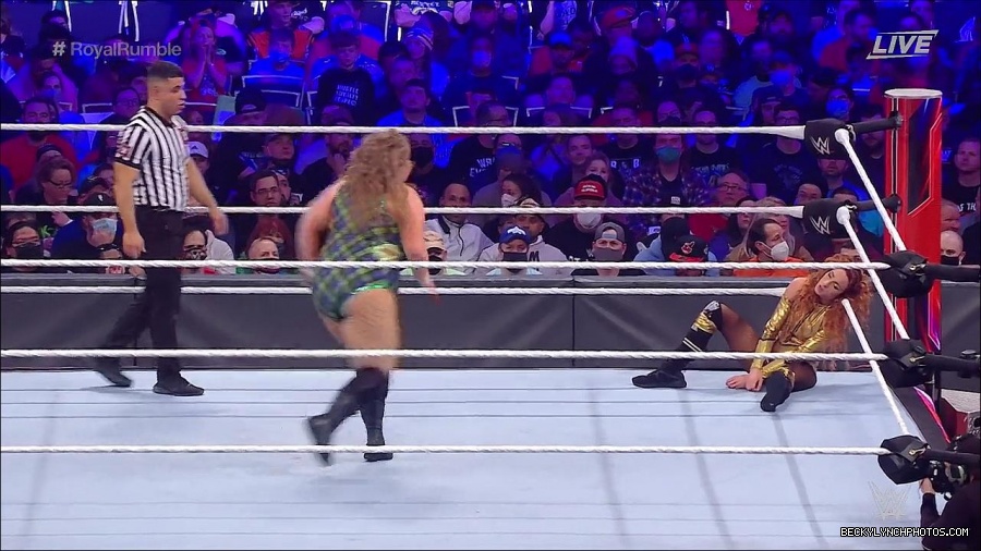 WWE_Royal_Rumble_2022_720p_WEB_h264-HEEL_mp4_007090844.jpg