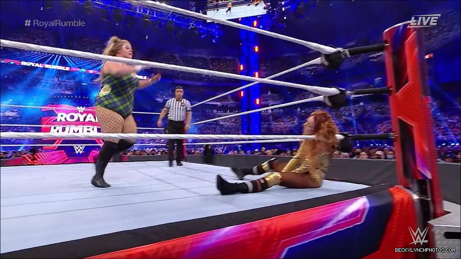 WWE_Royal_Rumble_2022_720p_WEB_h264-HEEL_mp4_007091244.jpg