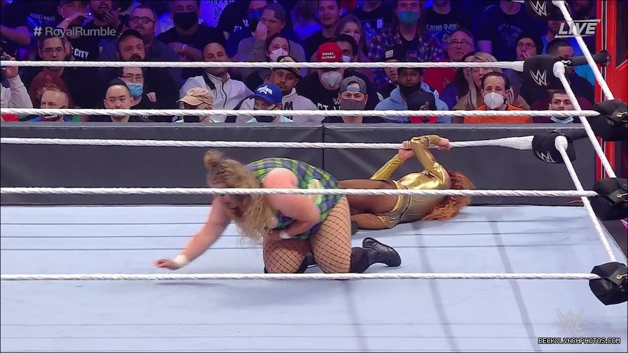 WWE_Royal_Rumble_2022_720p_WEB_h264-HEEL_mp4_007127244.jpg