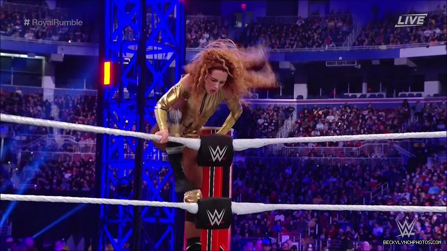 WWE_Royal_Rumble_2022_720p_WEB_h264-HEEL_mp4_007138444.jpg