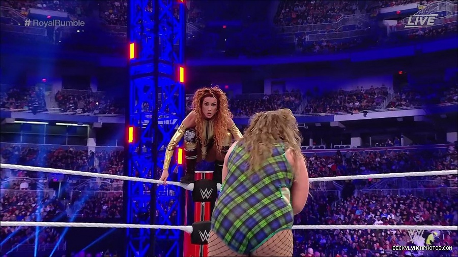 WWE_Royal_Rumble_2022_720p_WEB_h264-HEEL_mp4_007146044.jpg