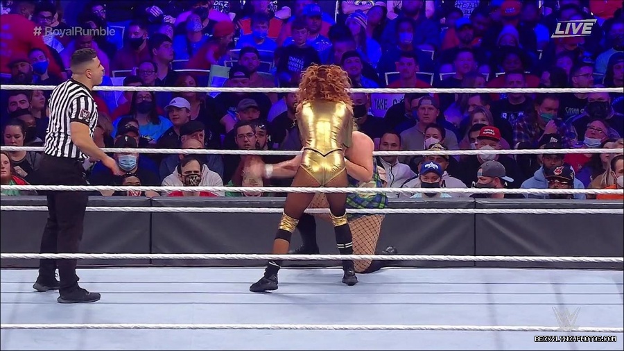 WWE_Royal_Rumble_2022_720p_WEB_h264-HEEL_mp4_007178444.jpg