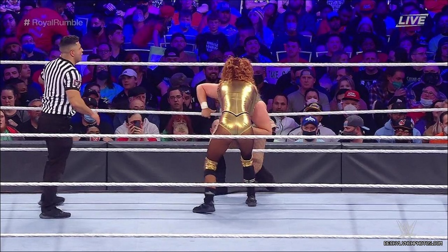 WWE_Royal_Rumble_2022_720p_WEB_h264-HEEL_mp4_007178844.jpg