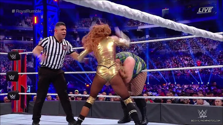 WWE_Royal_Rumble_2022_720p_WEB_h264-HEEL_mp4_007183244.jpg