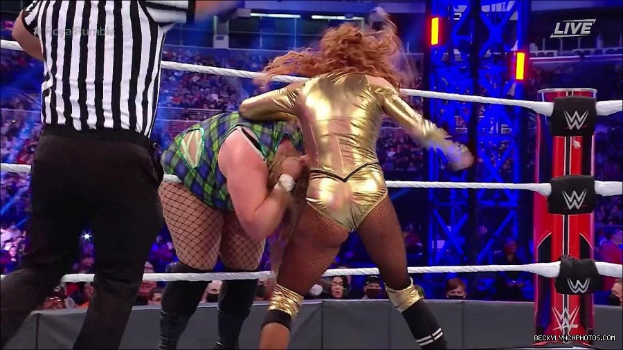 WWE_Royal_Rumble_2022_720p_WEB_h264-HEEL_mp4_007187644.jpg