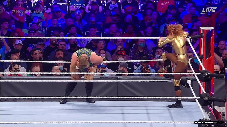 WWE_Royal_Rumble_2022_720p_WEB_h264-HEEL_mp4_007194844.jpg