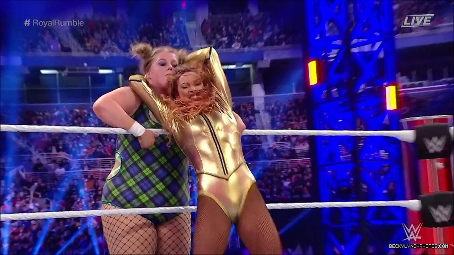 WWE_Royal_Rumble_2022_720p_WEB_h264-HEEL_mp4_007228844.jpg