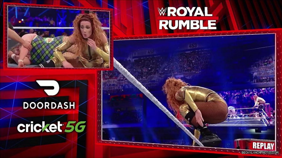 WWE_Royal_Rumble_2022_720p_WEB_h264-HEEL_mp4_007266044.jpg