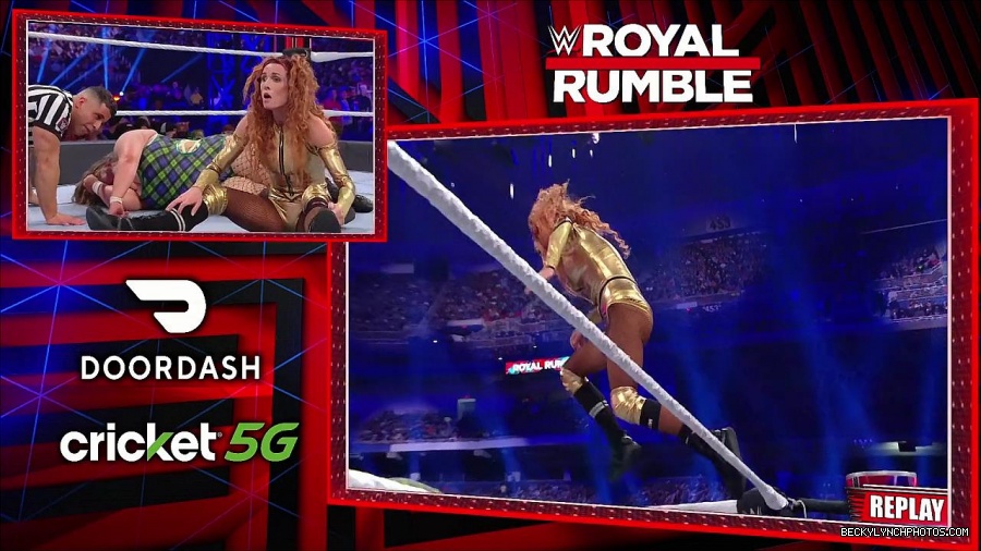 WWE_Royal_Rumble_2022_720p_WEB_h264-HEEL_mp4_007267644.jpg