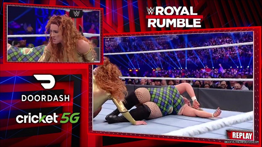 WWE_Royal_Rumble_2022_720p_WEB_h264-HEEL_mp4_007272844.jpg