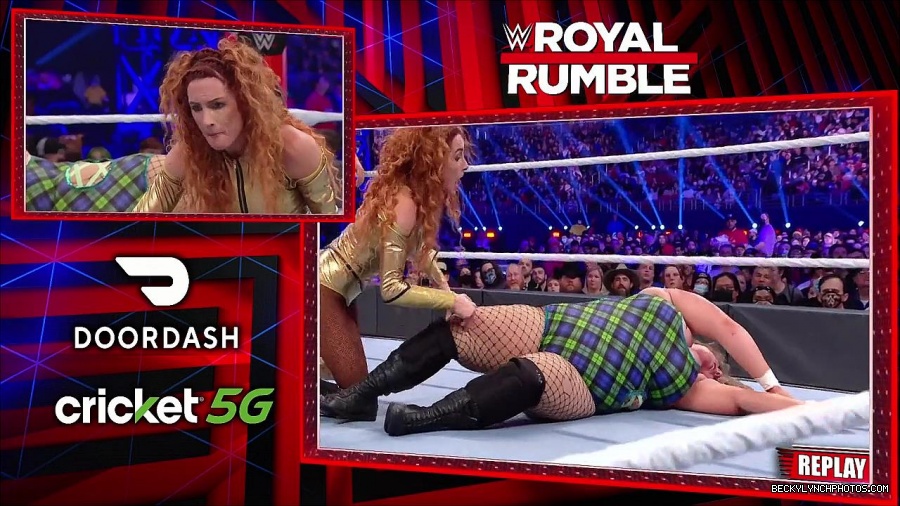 WWE_Royal_Rumble_2022_720p_WEB_h264-HEEL_mp4_007273644.jpg