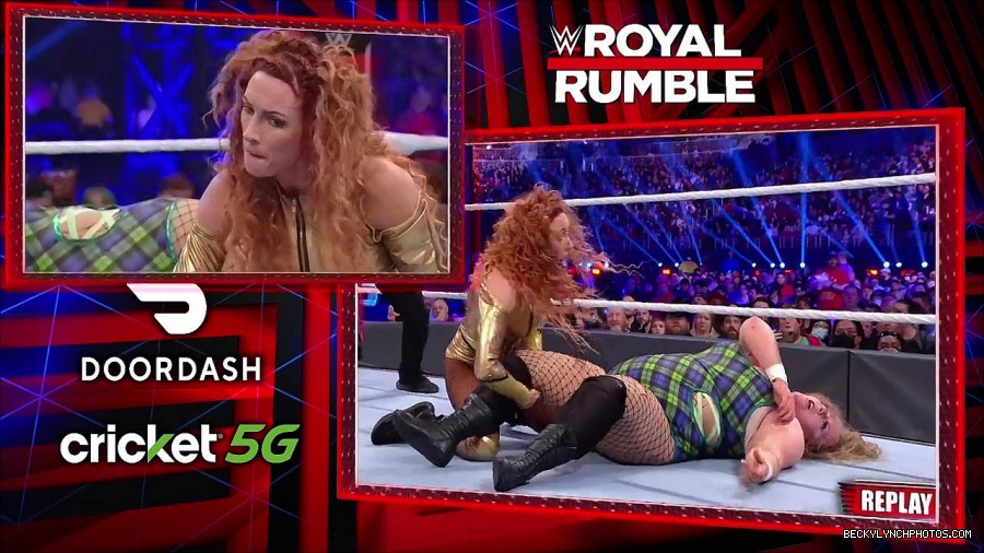 WWE_Royal_Rumble_2022_720p_WEB_h264-HEEL_mp4_007274444.jpg