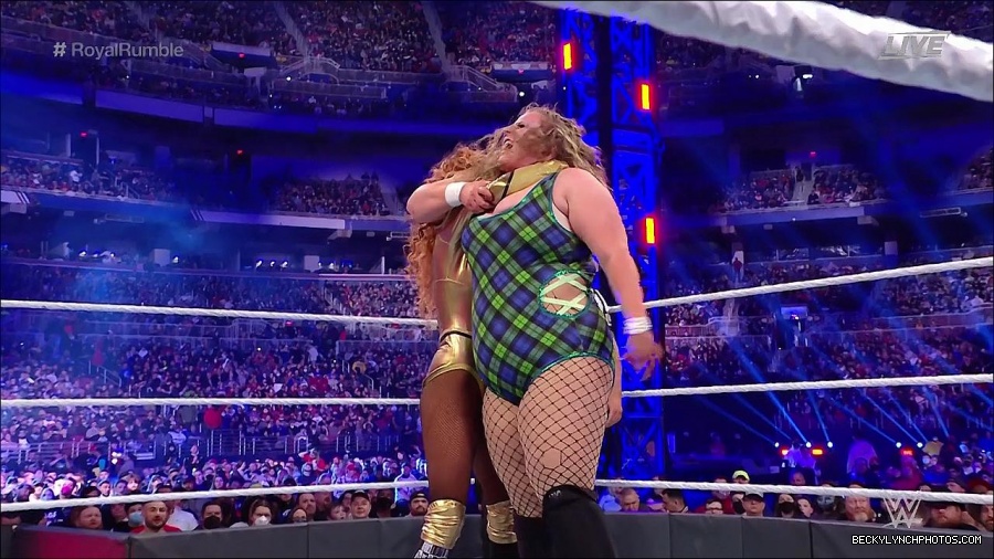 WWE_Royal_Rumble_2022_720p_WEB_h264-HEEL_mp4_007290044.jpg