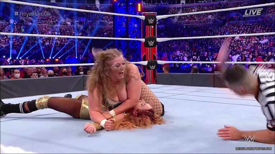WWE_Royal_Rumble_2022_720p_WEB_h264-HEEL_mp4_007298844.jpg