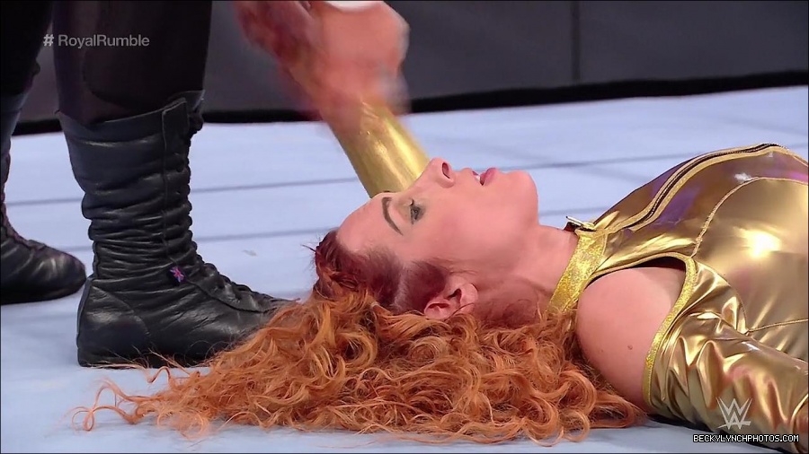 WWE_Royal_Rumble_2022_720p_WEB_h264-HEEL_mp4_007316844.jpg