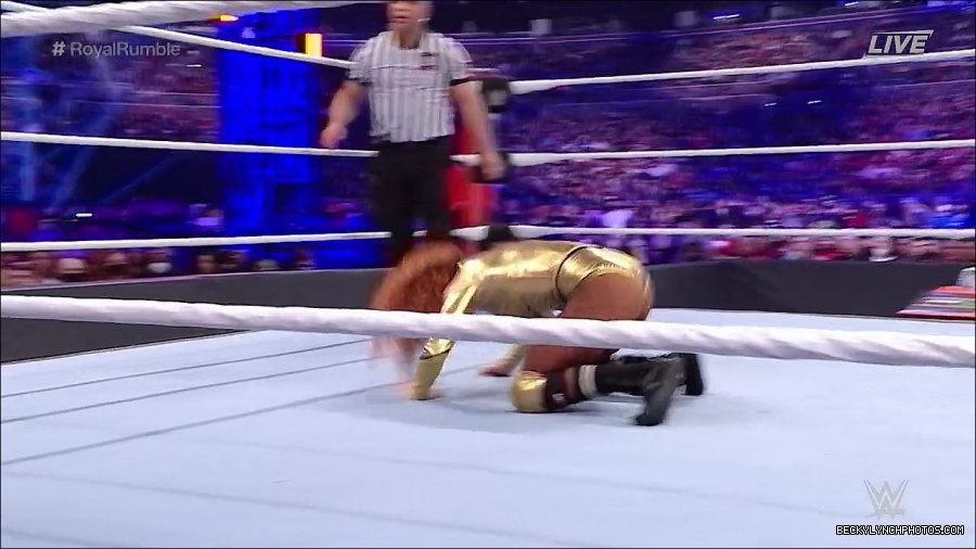 WWE_Royal_Rumble_2022_720p_WEB_h264-HEEL_mp4_007327644.jpg