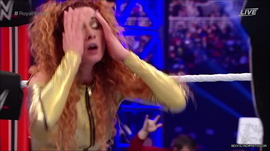 WWE_Royal_Rumble_2022_720p_WEB_h264-HEEL_mp4_007347311.jpg
