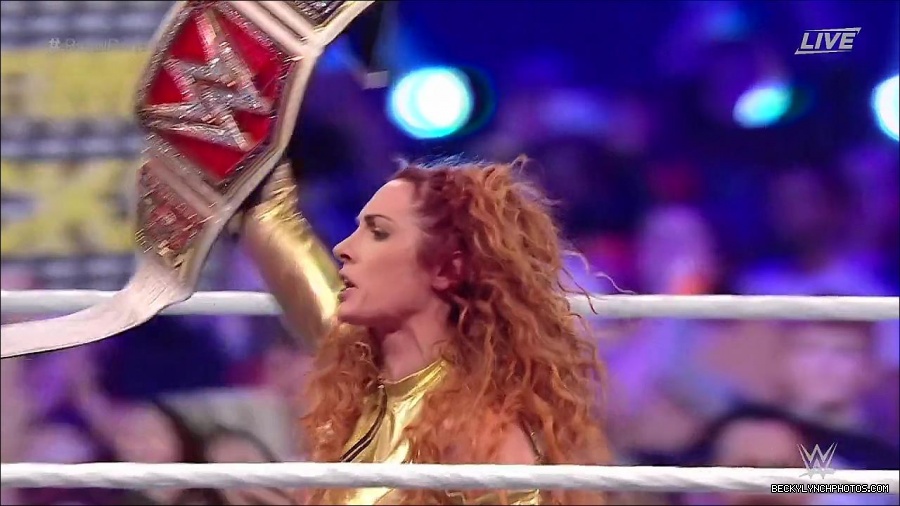 WWE_Royal_Rumble_2022_720p_WEB_h264-HEEL_mp4_007392911.jpg