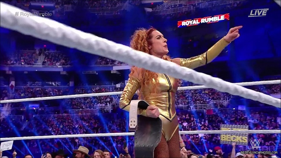 WWE_Royal_Rumble_2022_720p_WEB_h264-HEEL_mp4_007399711.jpg