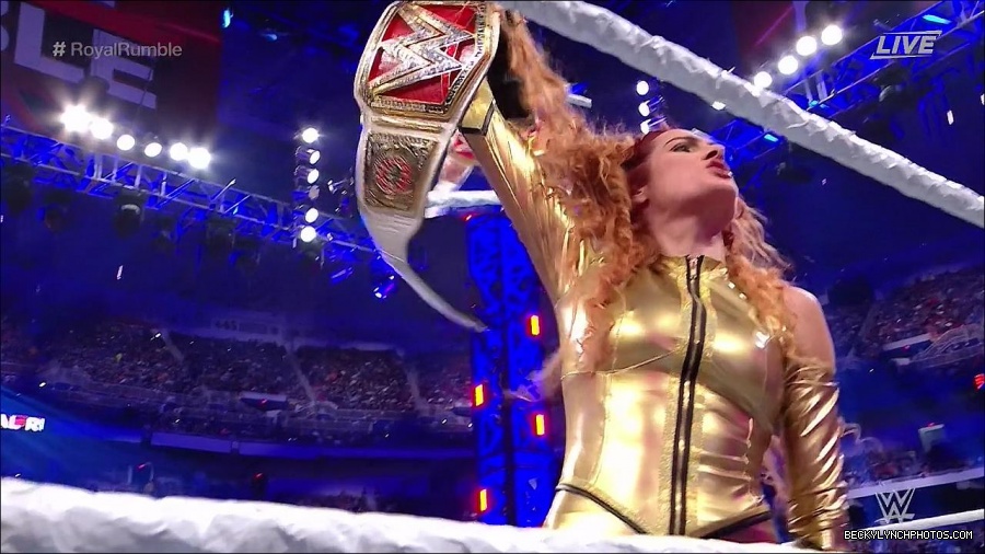 WWE_Royal_Rumble_2022_720p_WEB_h264-HEEL_mp4_007404911.jpg