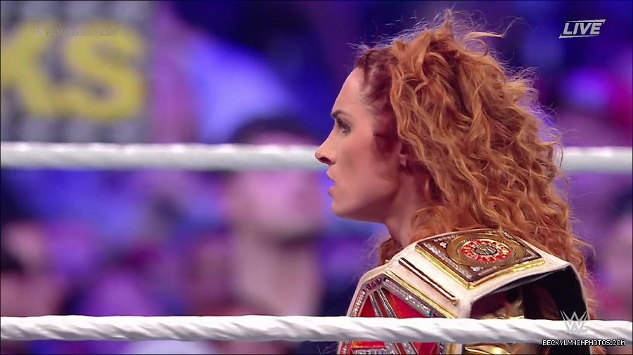 WWE_Royal_Rumble_2022_720p_WEB_h264-HEEL_mp4_007416511.jpg