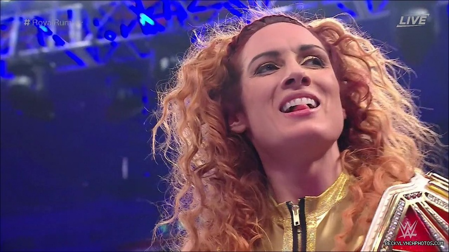 WWE_Royal_Rumble_2022_720p_WEB_h264-HEEL_mp4_007418511.jpg