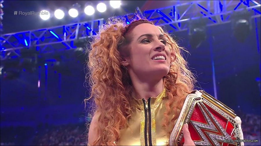 WWE_Royal_Rumble_2022_720p_WEB_h264-HEEL_mp4_007419711.jpg