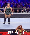 WWE_Royal_Rumble_2022_720p_WEB_h264-HEEL_mp4_006619111.jpg