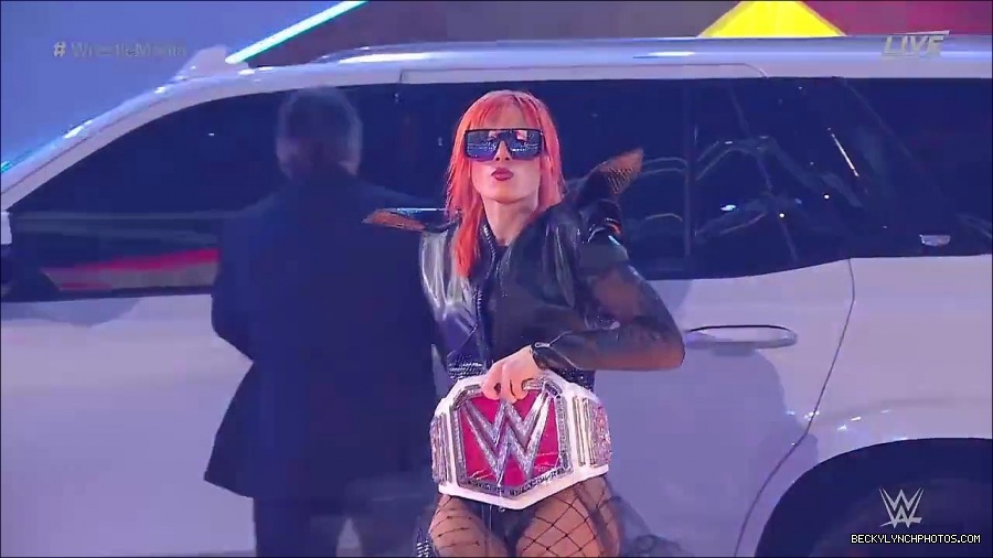 WM38_DAY_1_mp4_000008333.jpg
