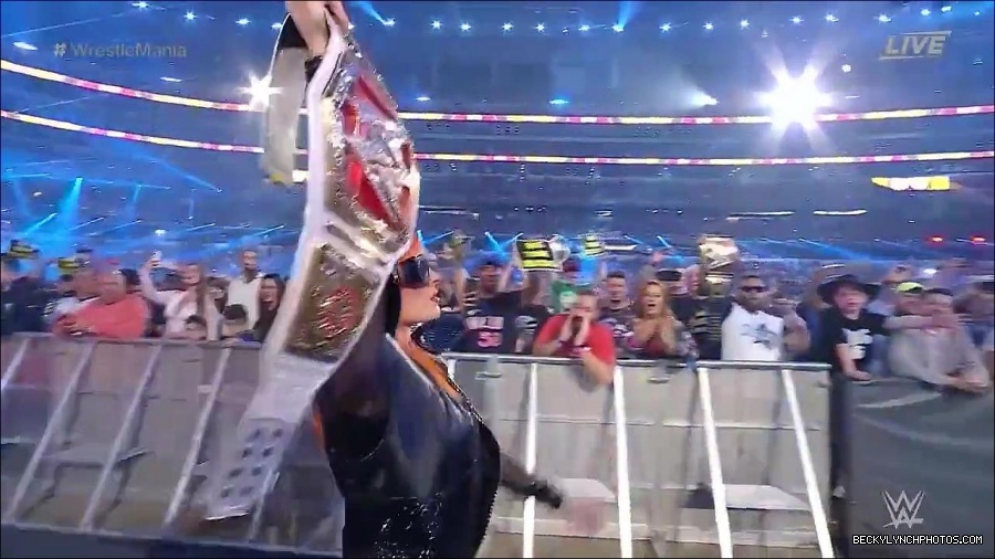 WM38_DAY_1_mp4_000042333.jpg