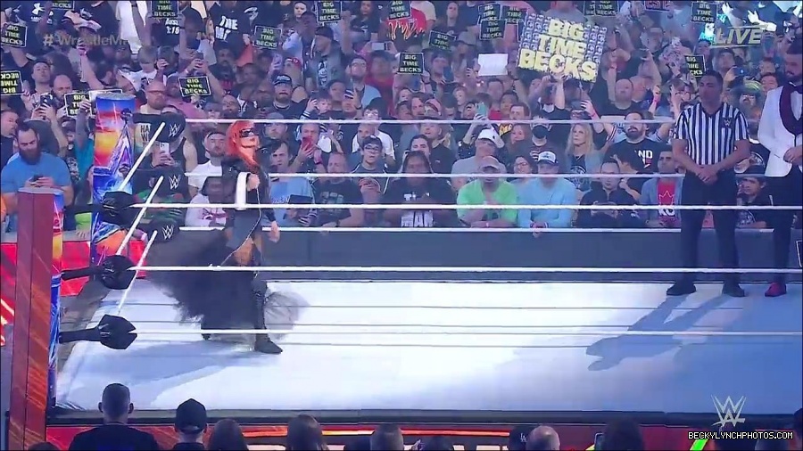 WM38_DAY_1_mp4_000057533.jpg