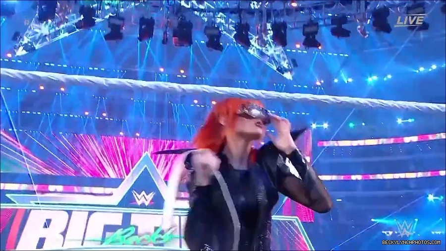 WM38_DAY_1_mp4_000073533.jpg