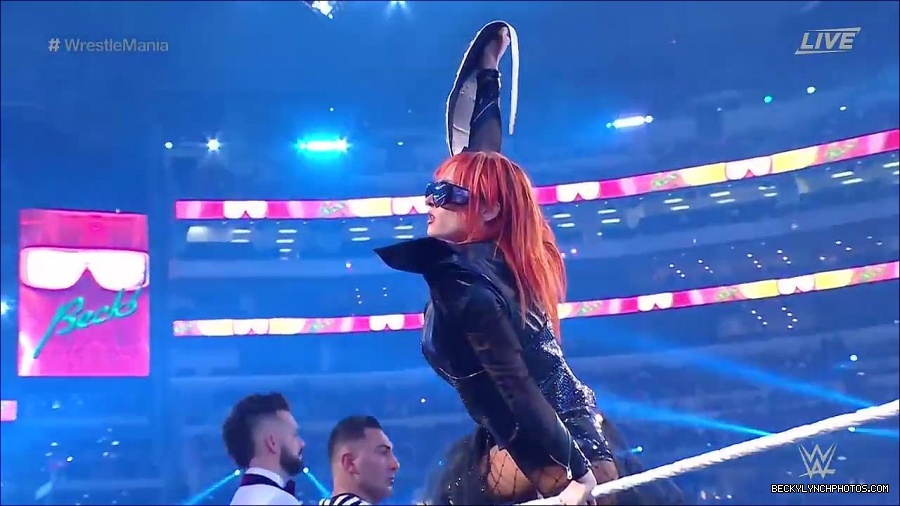 WM38_DAY_1_mp4_000078733.jpg