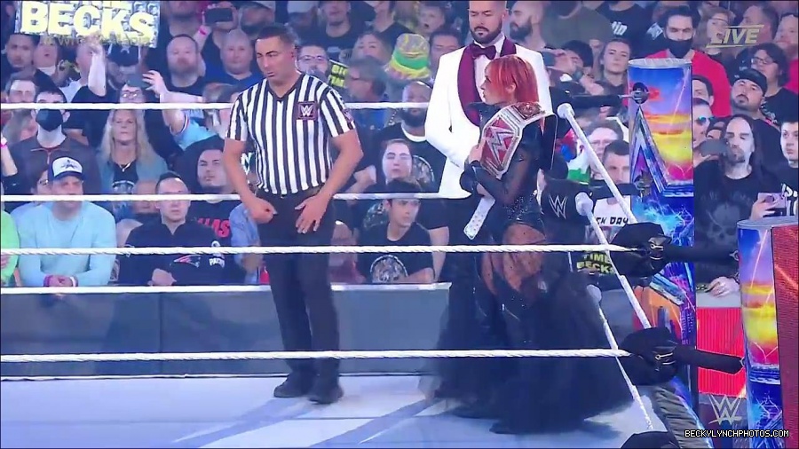 WM38_DAY_1_mp4_000105533.jpg