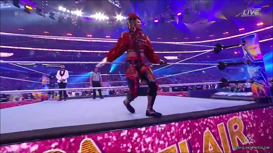WM38_DAY_1_mp4_000296233.jpg