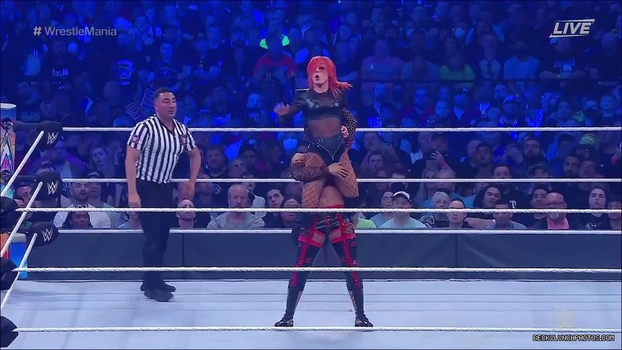 WM38_DAY_1_mp4_001089433.jpg