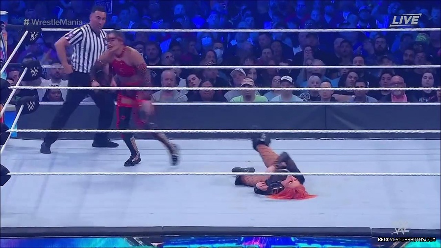 WM38_DAY_1_mp4_001091433.jpg