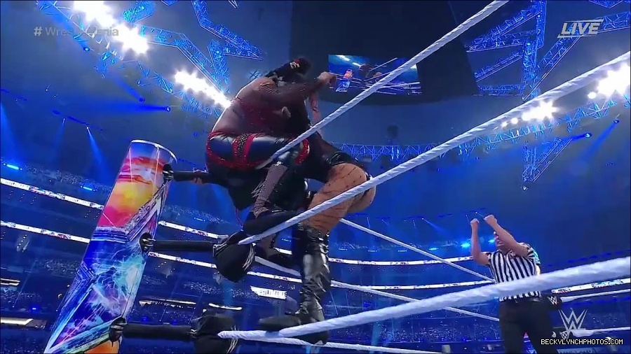 WM38_DAY_1_mp4_001152233.jpg