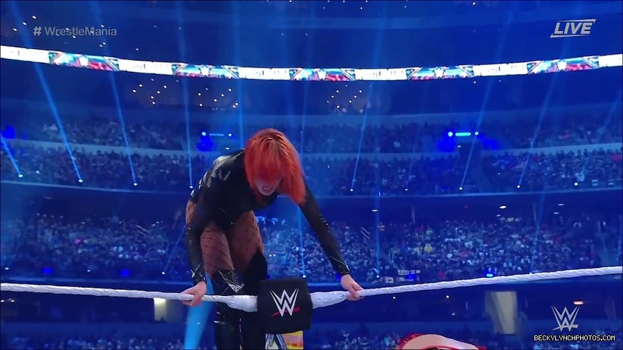 WM38_DAY_1_mp4_001290233.jpg