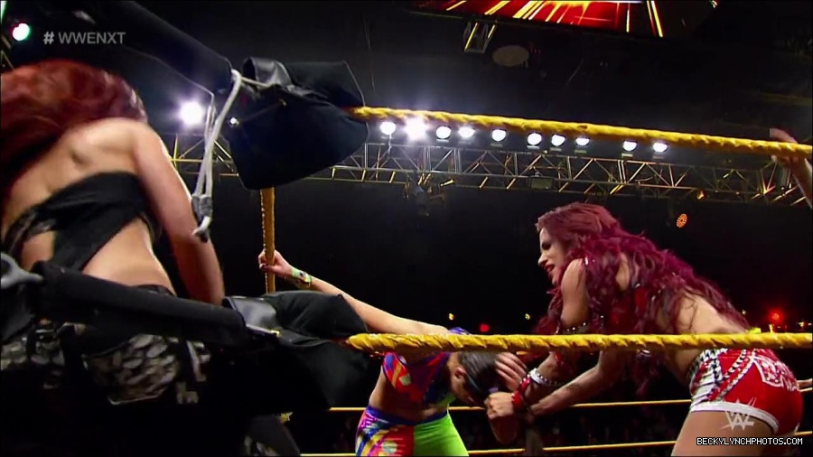 WWE_NXT49_mp4_002128433.jpg