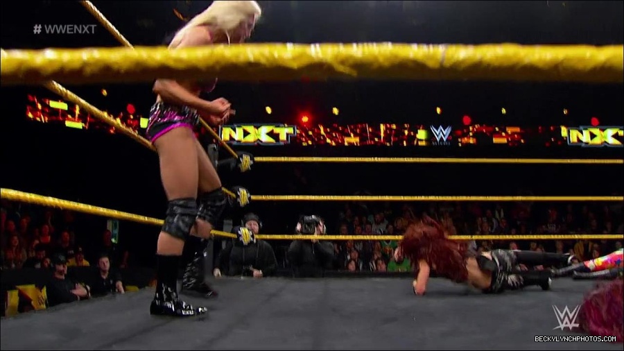 WWE_NXT49_mp4_002362433.jpg