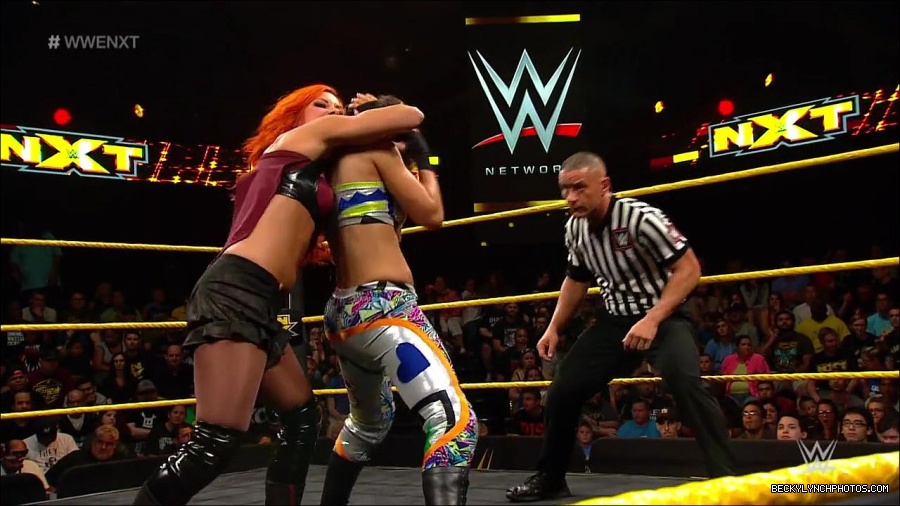 WWE_NXT21_mp4_002601800.jpg