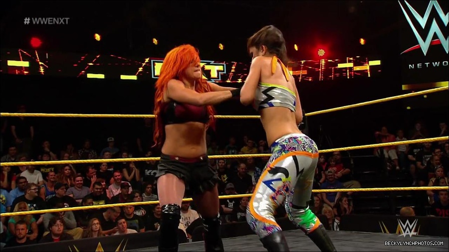 WWE_NXT21_mp4_002611800.jpg