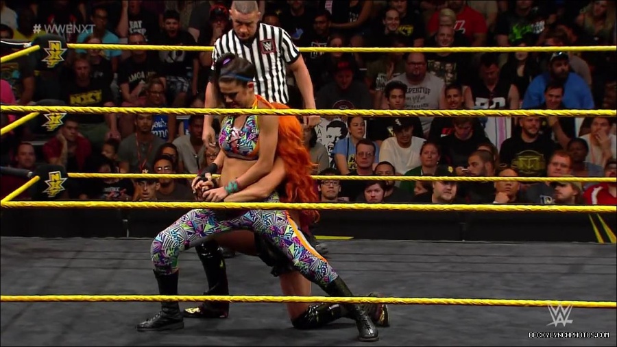 WWE_NXT21_mp4_002641400.jpg