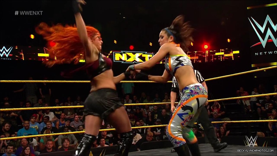 WWE_NXT21_mp4_002648200.jpg