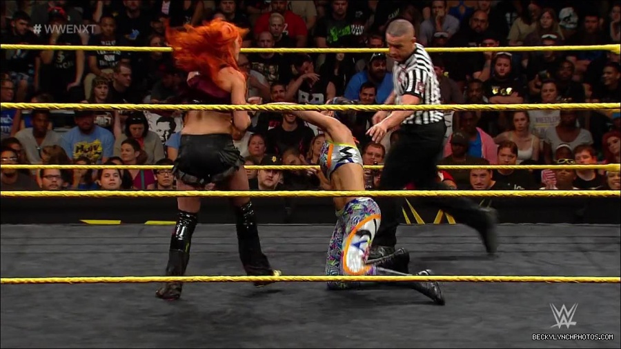 WWE_NXT21_mp4_002653800.jpg