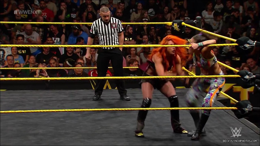 WWE_NXT21_mp4_002825800.jpg