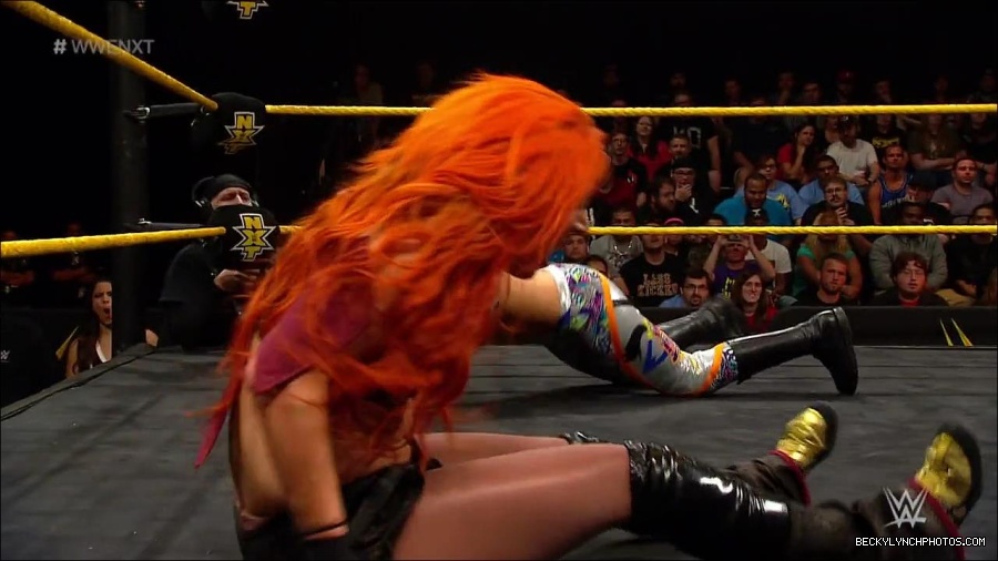 WWE_NXT21_mp4_003141966.jpg