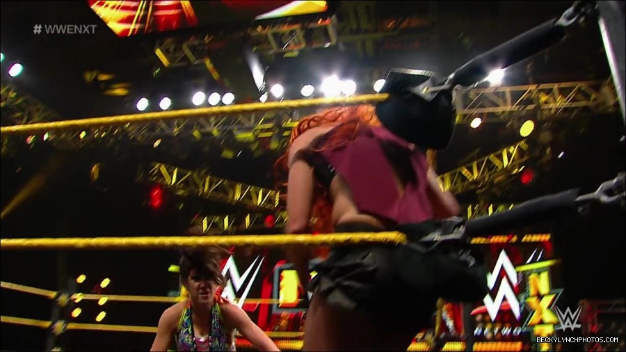 WWE_NXT21_mp4_003157166.jpg