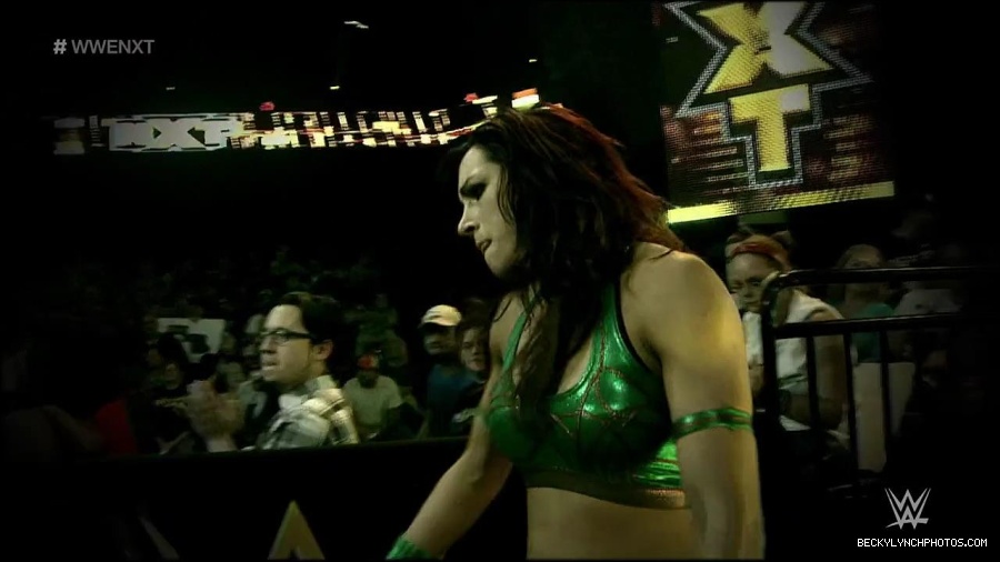WWE_NXT33_mp4_002468400.jpg